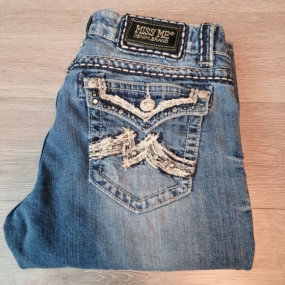 Miss Me Jeans Size 29 Easy Bootcut Button Flap Low Rise JE1053EX Western - Picture 2 of 12